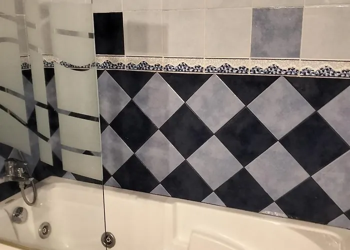 Lägenhet With Separate Entrance And Private Parking Getxo