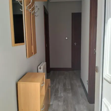 With Separate Entrance And Private Parking Getxo