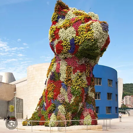 With Separate Entrance And Private Parking Apartamento Getxo